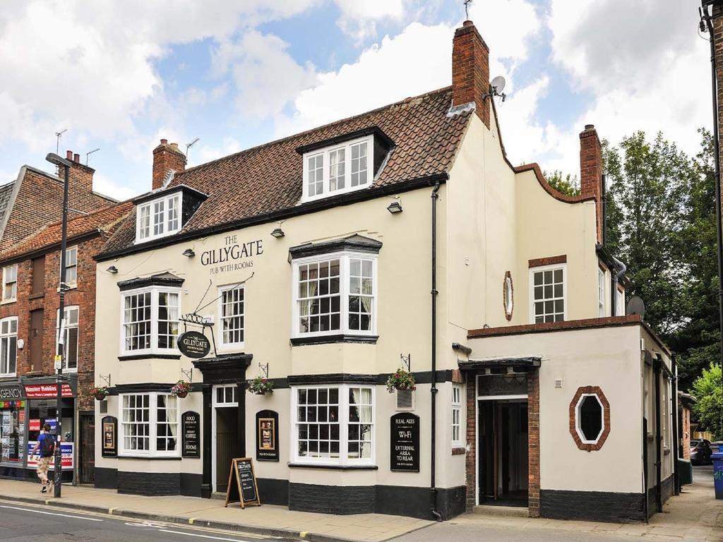The Gillygate Pub Bed & Breakfast